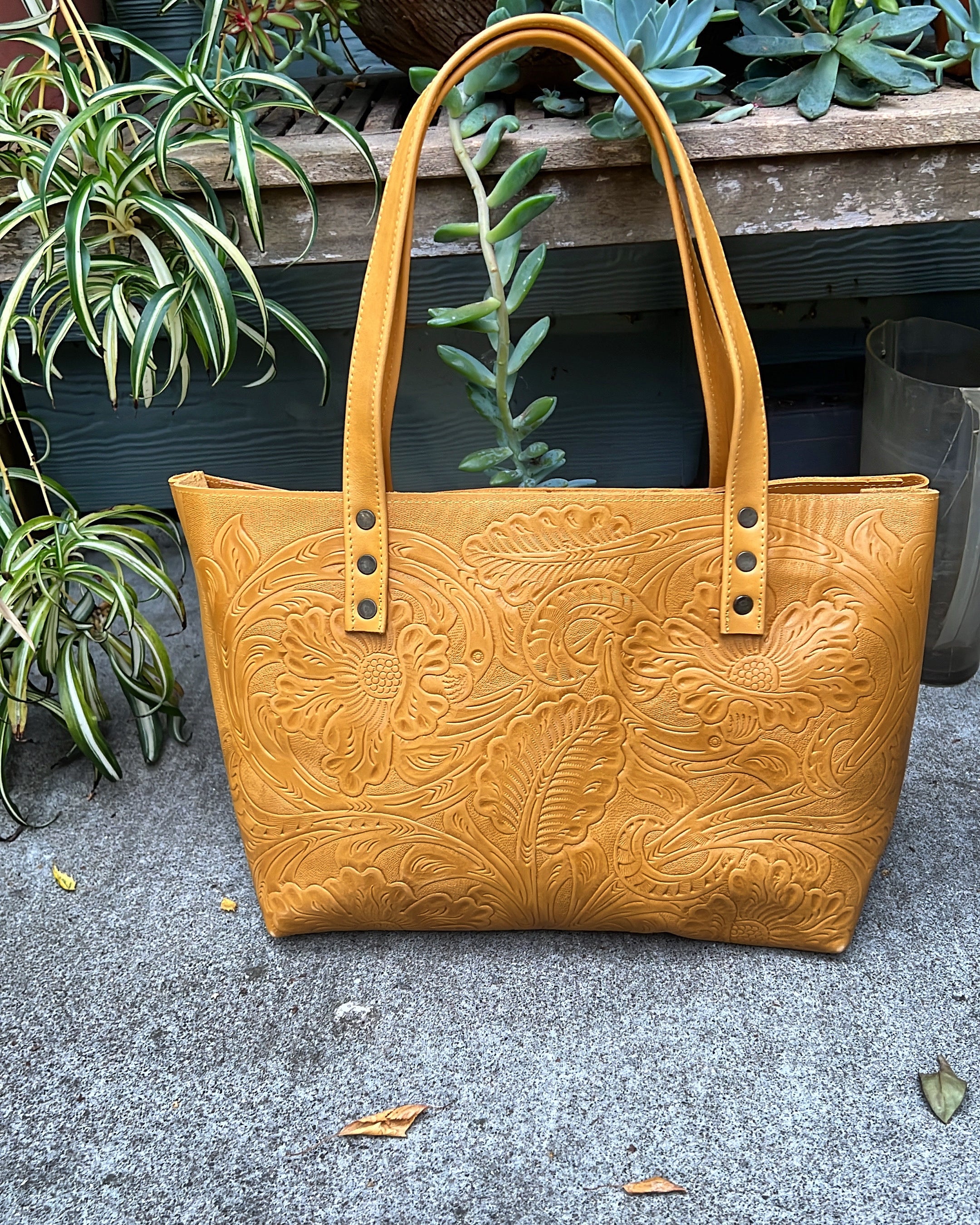 Handmade leather handbag